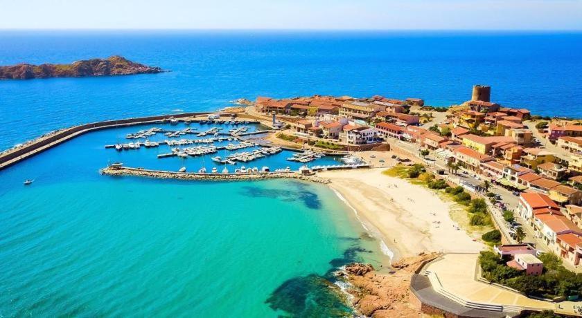 Apartamento Relax Family House al Mare Isola Rossa Exterior foto
