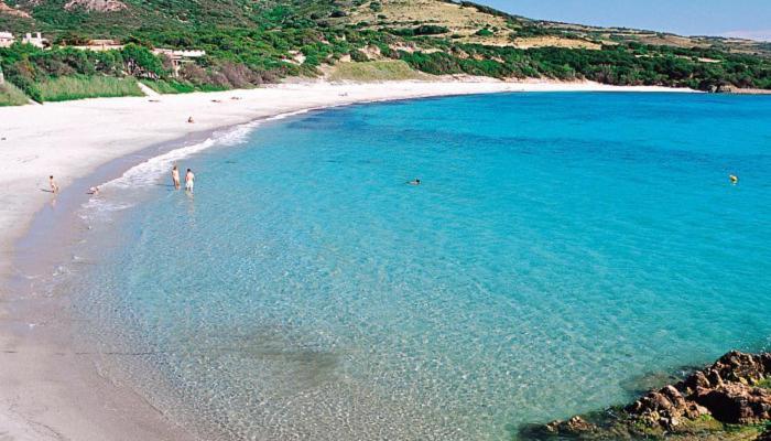 Apartamento Relax Family House al Mare Isola Rossa Exterior foto